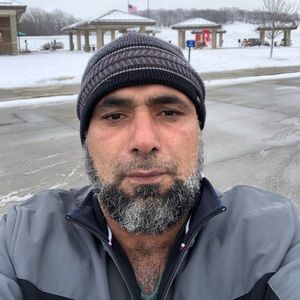 Meet your Posher, Abdul